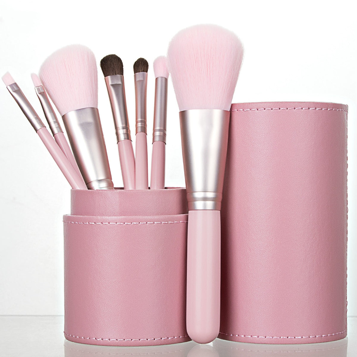 Portable Mini 7 Makeup Brushes