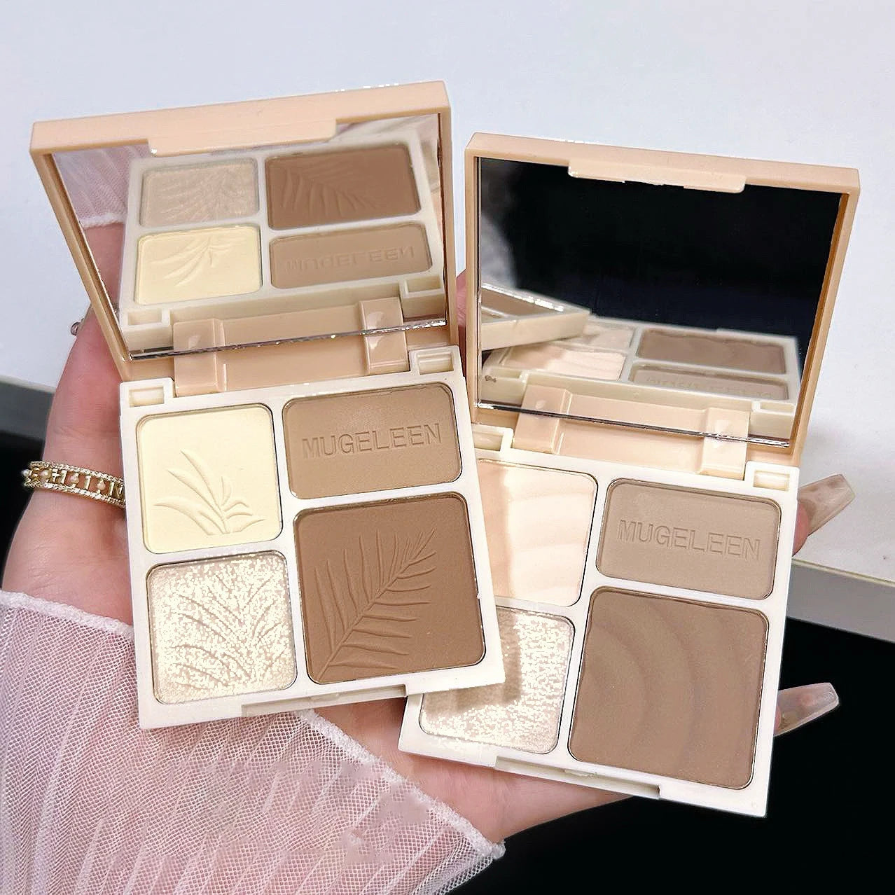 MUGELEEN 4 Color Contour Highlighter Makeup Palette